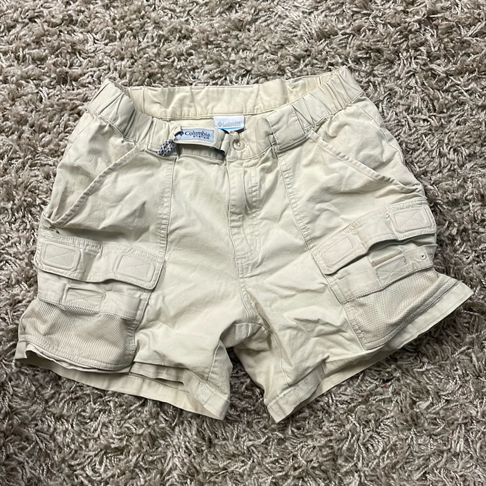 Columbia PFG Khaki Shorts